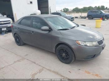  Salvage Kia Forte