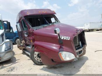  Salvage Freightliner Cascadia 125