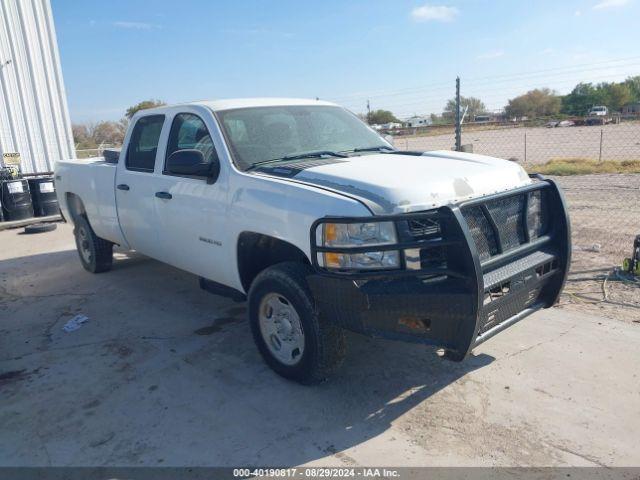  Salvage Chevrolet Silverado 2500