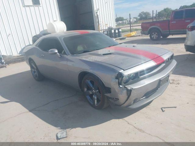  Salvage Dodge Challenger