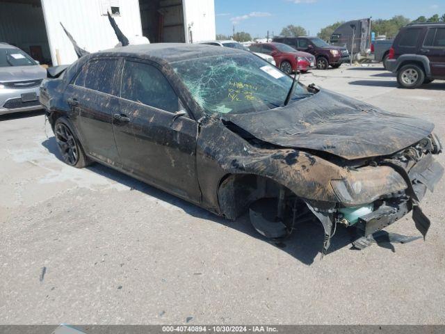  Salvage Chrysler 300