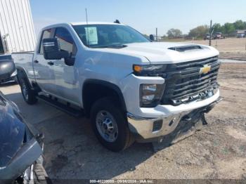  Salvage Chevrolet Silverado 2500