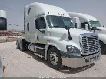  Salvage Freightliner Cascadia 125