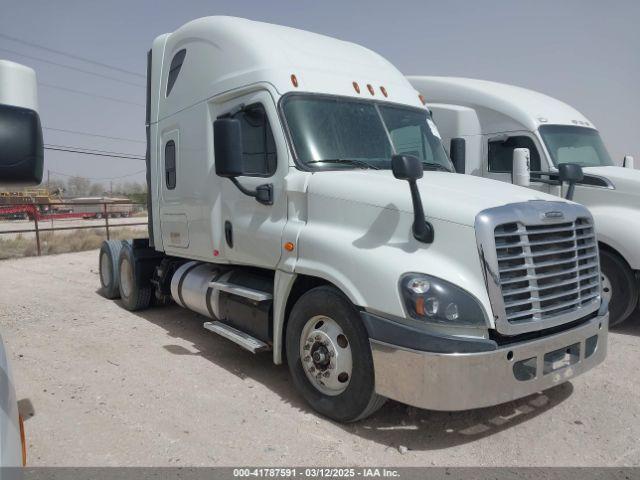  Salvage Freightliner Cascadia 125