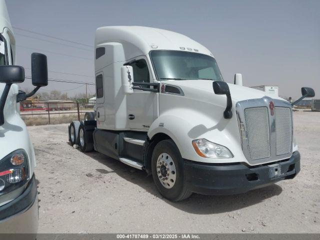  Salvage Kenworth T680