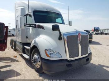  Salvage Kenworth T680