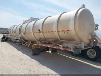  Salvage Vantage Tank Trailer