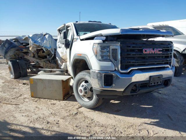 Salvage General Motors Sierra 3500HD