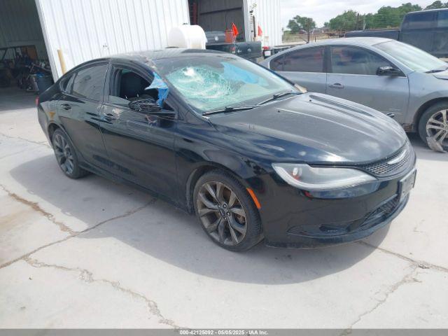  Salvage Chrysler 200
