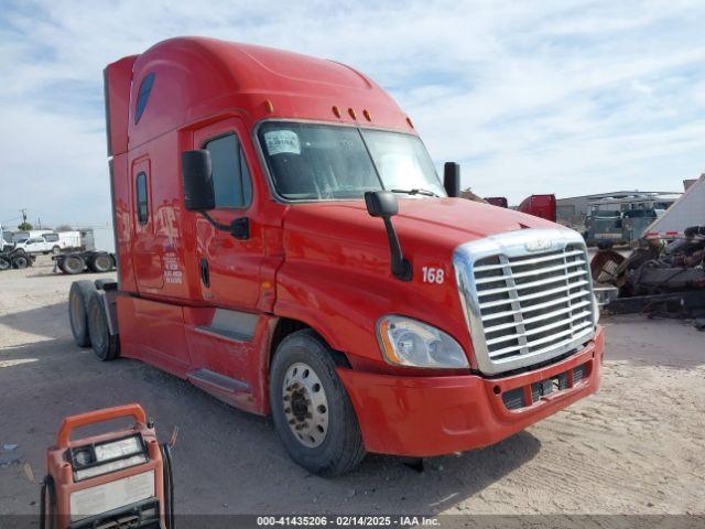  Salvage Freightliner Cascadia 125
