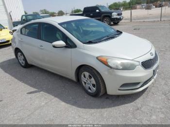  Salvage Kia Forte