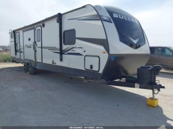 Salvage Bull Trailer 330