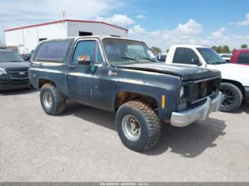  Salvage Chevrolet Blazer