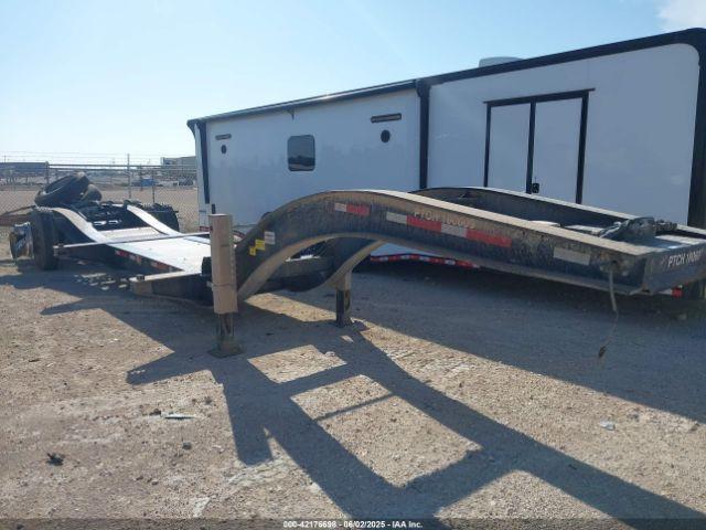  Salvage Pratt Industries Inc Container Chassis