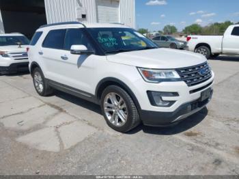  Salvage Ford Explorer