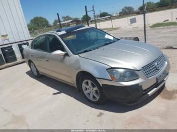  Salvage Nissan Altima