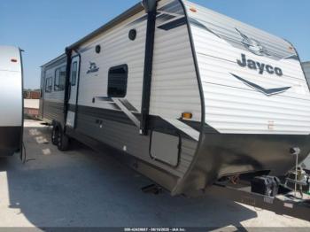  Salvage Jayco 34r