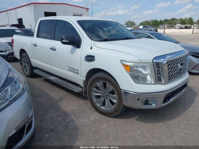  Salvage Nissan Titan