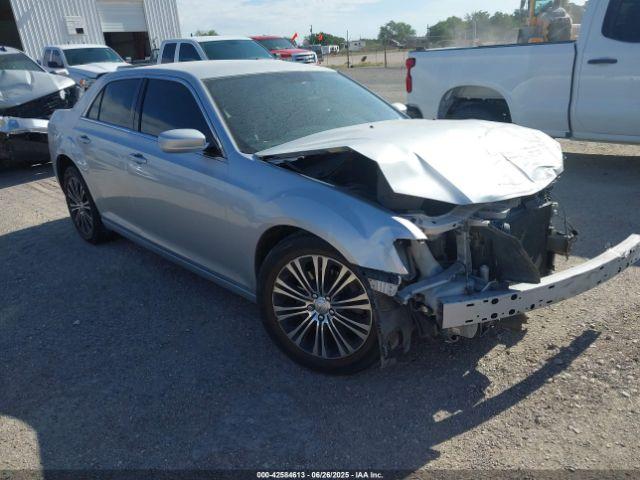  Salvage Chrysler 300
