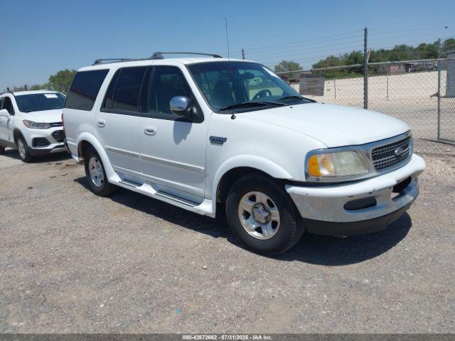  Salvage Ford Expedition