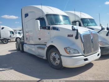  Salvage Kenworth T680