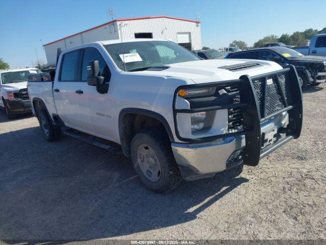  Salvage Chevrolet Silverado 2500