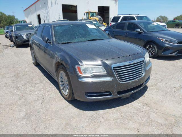  Salvage Chrysler 300