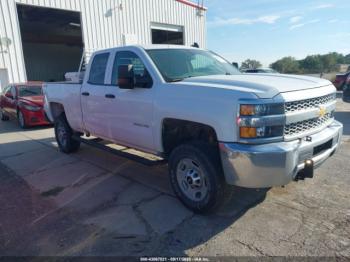  Salvage Chevrolet Silverado 2500