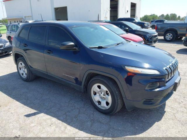  Salvage Jeep Cherokee