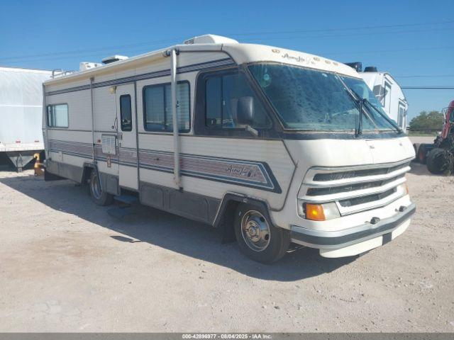  Salvage Chevrolet P30