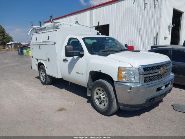  Salvage Chevrolet Silverado 3500