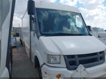  Salvage Isuzu Npr