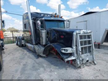  Salvage Peterbilt 389