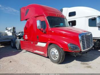  Salvage Freightliner Cascadia 125
