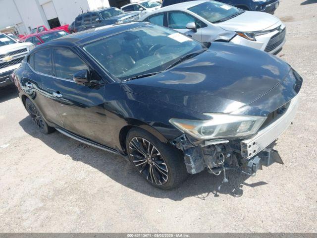  Salvage Nissan Maxima