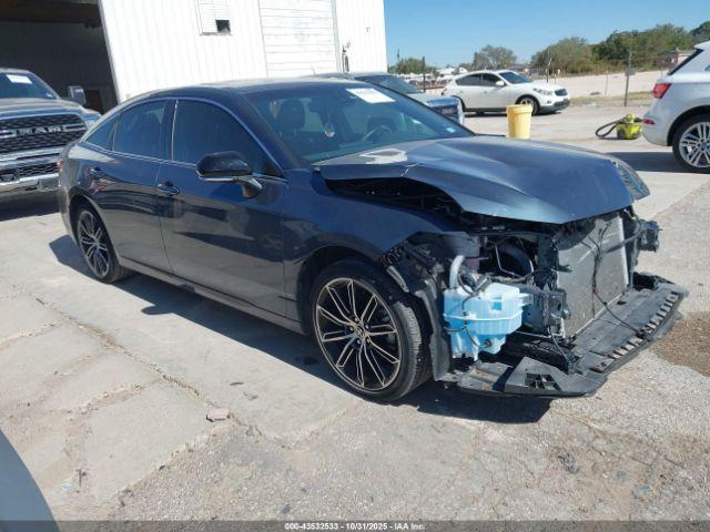  Salvage Toyota Avalon
