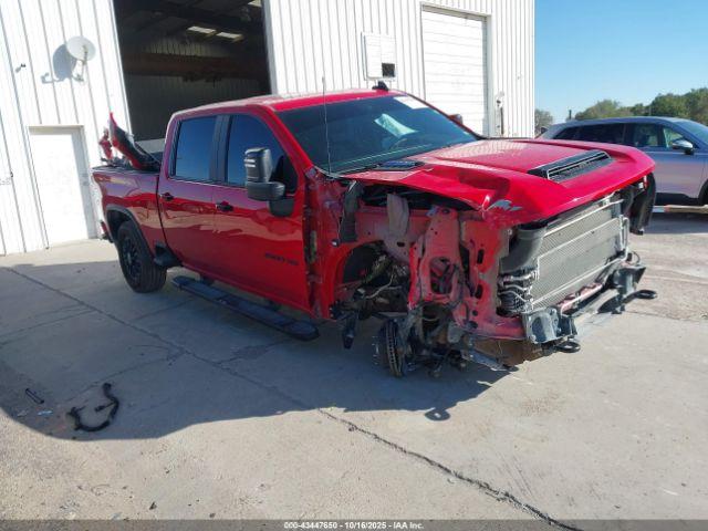  Salvage Chevrolet Silverado 2500