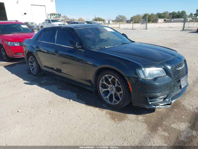  Salvage Chrysler 300