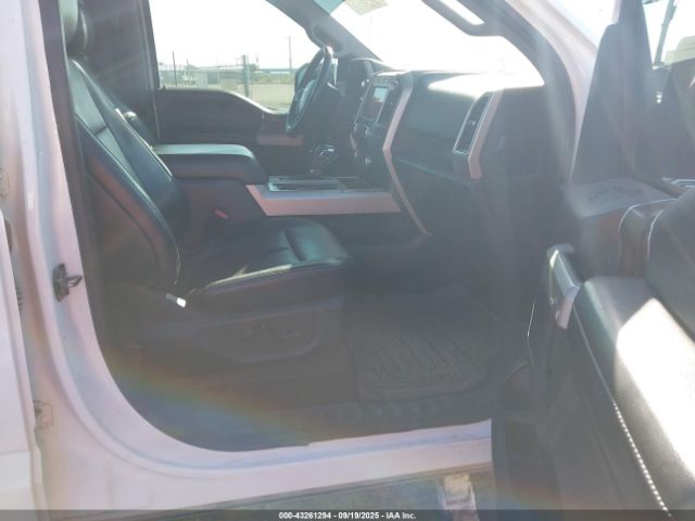 Ford F-150 Lariat Image 2