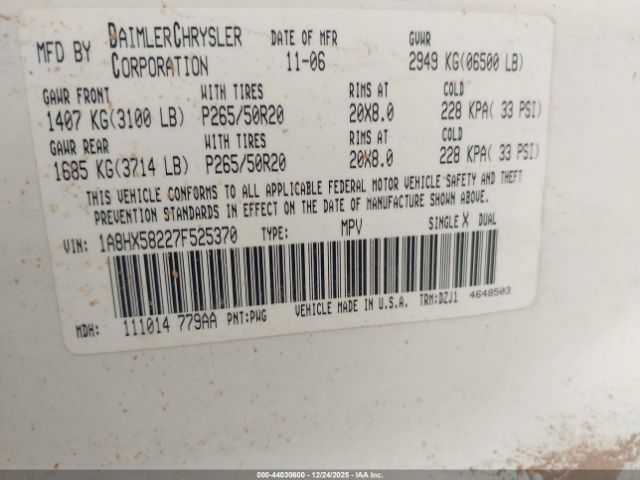 Chrysler Aspen Limited Image 4