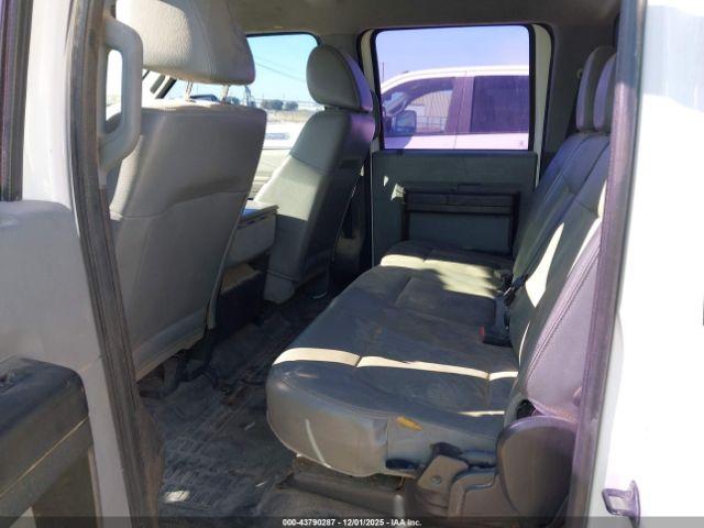 Ford F-350 Xl Image 6