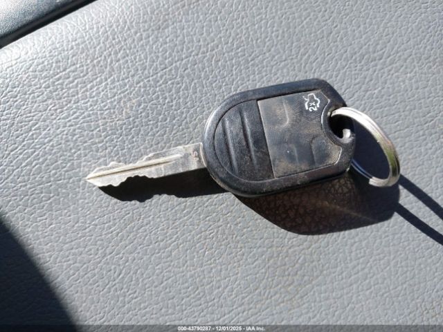 Ford F-350 Xl Image 14