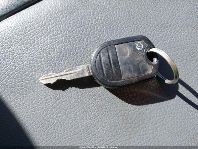 Ford F-350 Xl Image 14