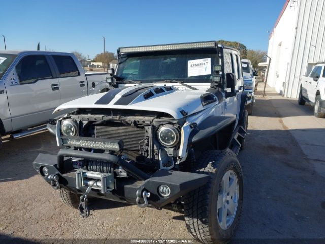 Jeep Wrangler Sahara Image 9