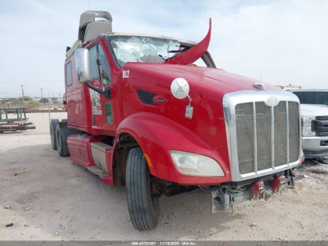 Peterbilt 587 Image 5