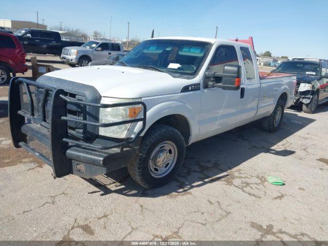 Ford F-250 Xl Image 8