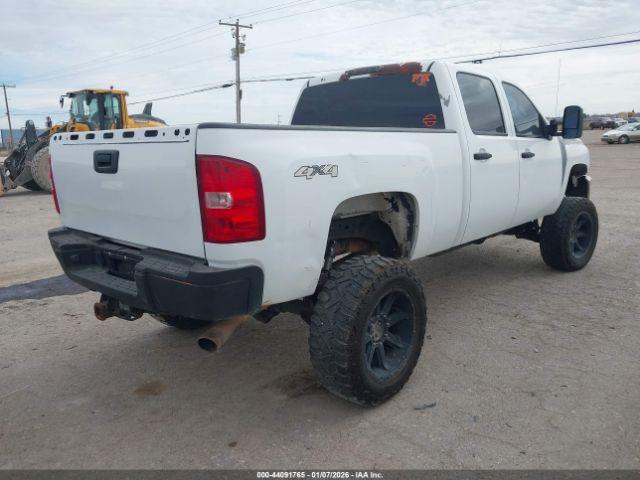 Chevrolet Silverado 2500 Lt Image 5