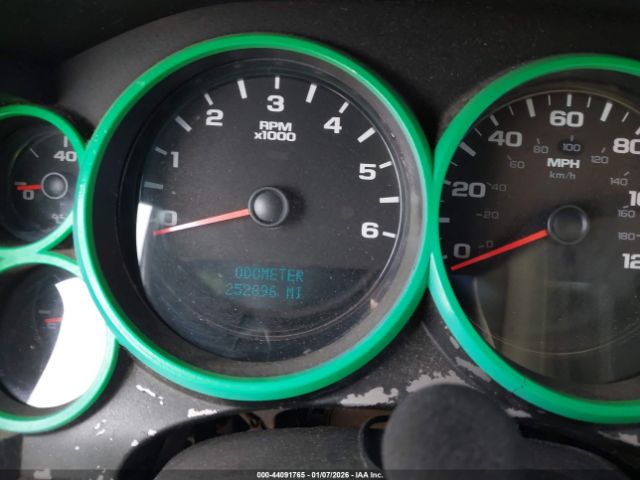 Chevrolet Silverado 2500 Lt Image 6