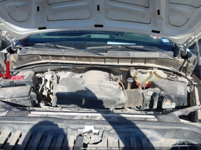 Chevrolet Silverado 1500 4wd  Standard Bed Wt Image 14