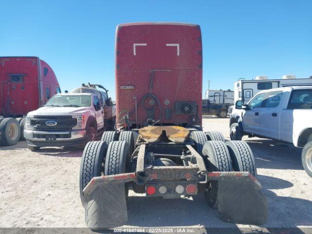 Kenworth T680 Image 12